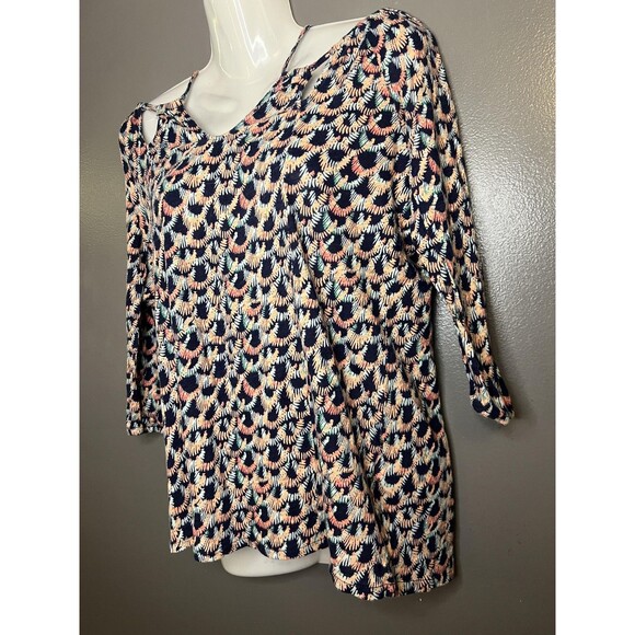 Lucky Brand Shirt Womens Medium Navy Floral Cutout Neck 3/4 Sleeve Boho - Picture 3 of 7